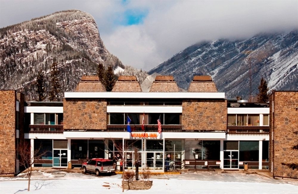 Banff Voyager Inn Dış mekan fotoğraf