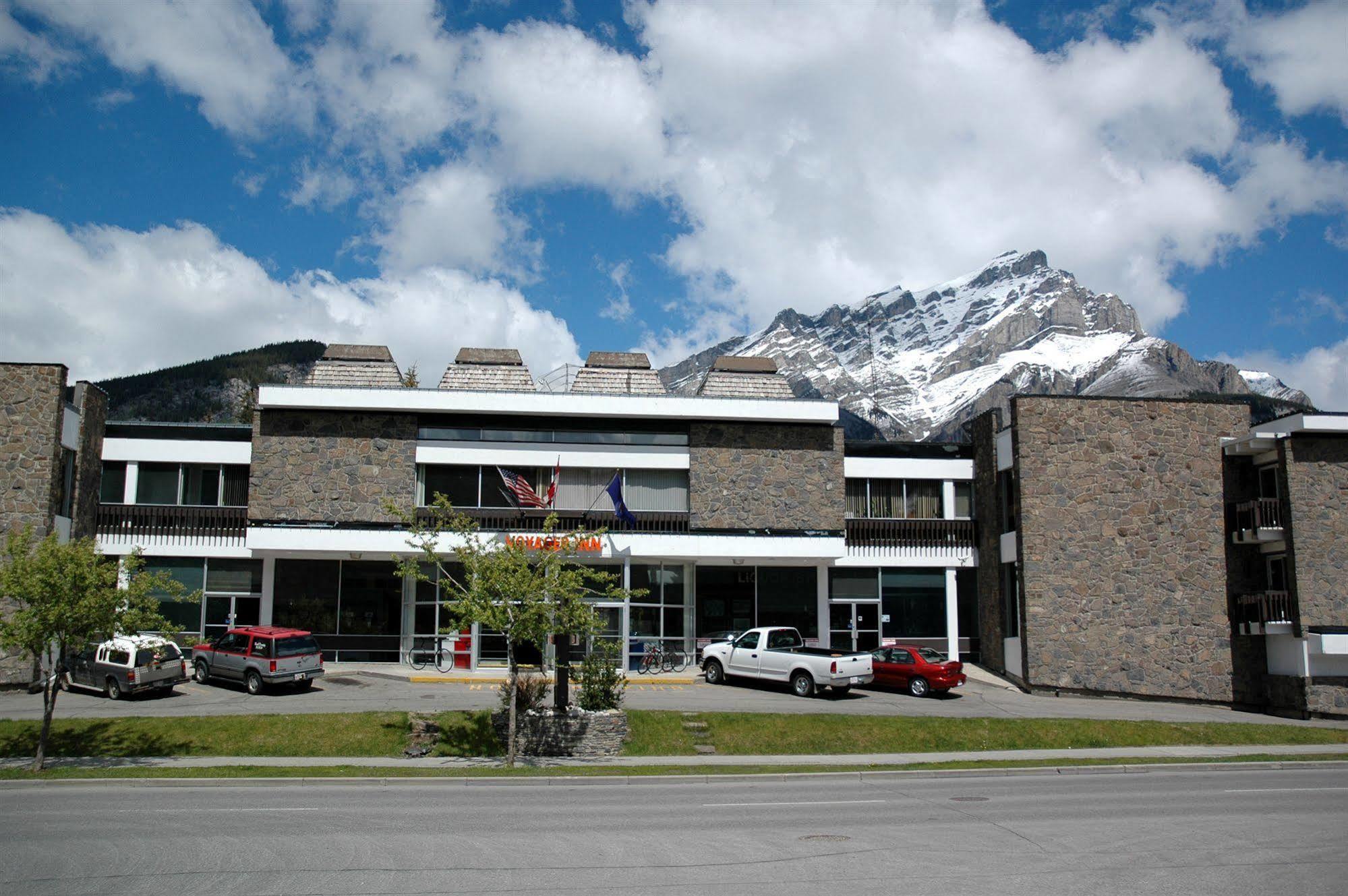 Banff Voyager Inn Dış mekan fotoğraf